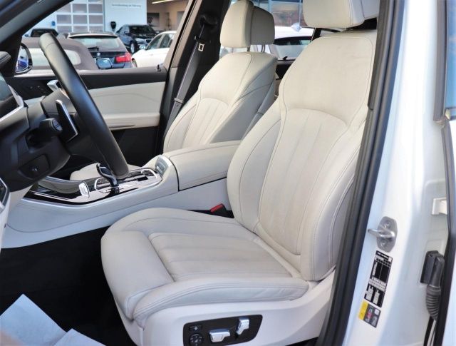 BMW X5 45 e hybrid xDrive M-paket | předváděcí auto skladem | prodej online | nákuponline | super cena | autoibuy.com